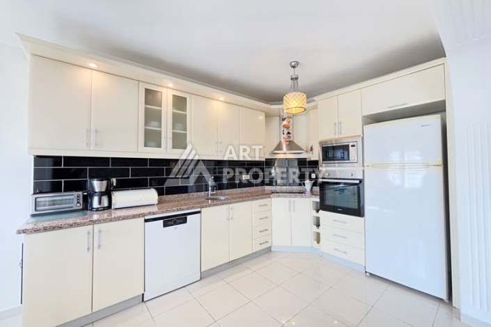 Большая квартира 2+1 в престижной резиденции, 150 кв.м. Махмутлар, Алания - Ракурс 8