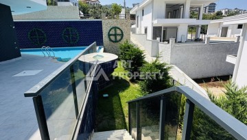 Элитная вилла 3+1 в Каргыджаке, 445 кв.м. с собственным бассейном - Ракурс 6