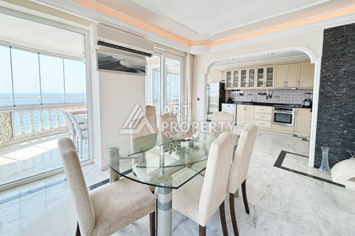 Пентхаус 3+1 на первой линии в Махмутларе, 250 кв.м. - Ракурс 0