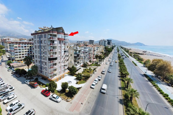 Пентхаус 3+1 на первой линии в Махмутларе, 250 кв.м. - Ракурс 1