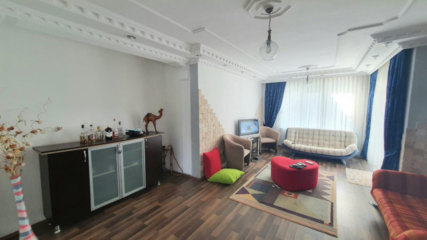 Двухуровневая шикарная квартира в дали от городской суеты  в районе Демирташ, Алания, 135м2 - Ракурс 12