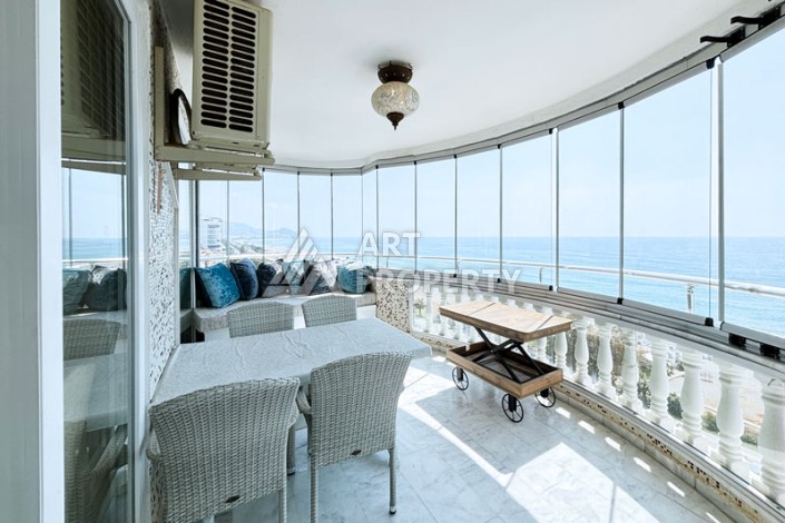 Пентхаус 3+1 на первой линии в Махмутларе, 250 кв.м. - Ракурс 16