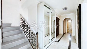 Пентхаус 3+1 на первой линии в Махмутларе, 250 кв.м. - Ракурс 26