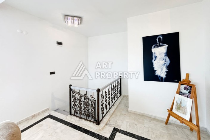 Пентхаус 3+1 на первой линии в Махмутларе, 250 кв.м. - Ракурс 54