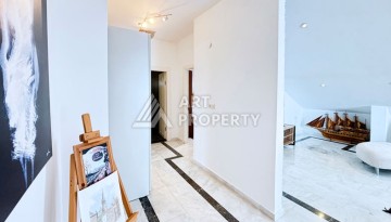 Пентхаус 3+1 на первой линии в Махмутларе, 250 кв.м. - Ракурс 58