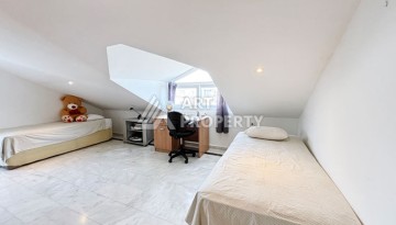 Пентхаус 3+1 на первой линии в Махмутларе, 250 кв.м. - Ракурс 64