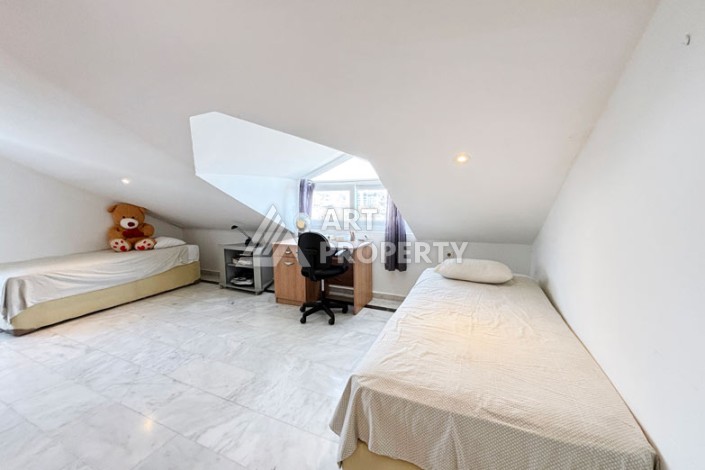 Пентхаус 3+1 на первой линии в Махмутларе, 250 кв.м. - Ракурс 63