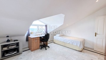 Пентхаус 3+1 на первой линии в Махмутларе, 250 кв.м. - Ракурс 69