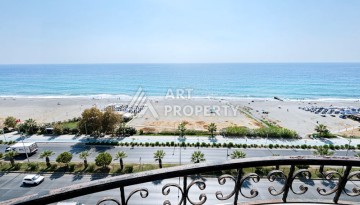 Пентхаус 3+1 на первой линии в Махмутларе, 250 кв.м. - Ракурс 73