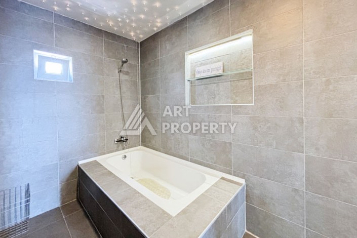 Пентхаус 3+1 на первой линии в Махмутларе, 250 кв.м. - Ракурс 75