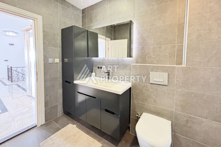 Пентхаус 3+1 на первой линии в Махмутларе, 250 кв.м. - Ракурс 76