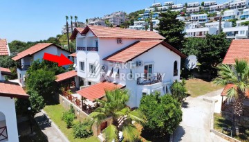 Просторная вилла 4+1 в Демирташе, в 500 метрах от моря - Ракурс 2