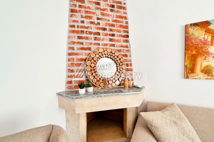 Просторная вилла 4+1 в Демирташе, в 500 метрах от моря - Ракурс 4