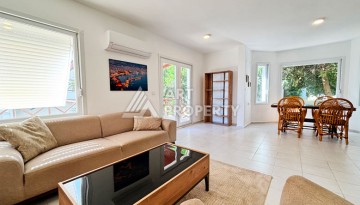 Просторная вилла 4+1 в Демирташе, в 500 метрах от моря - Ракурс 7