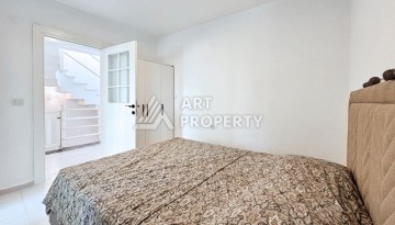 Просторная вилла 4+1 в Демирташе, в 500 метрах от моря - Ракурс 23