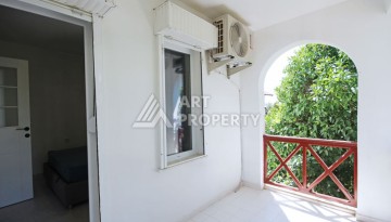 Просторная вилла 4+1 в Демирташе, в 500 метрах от моря - Ракурс 25