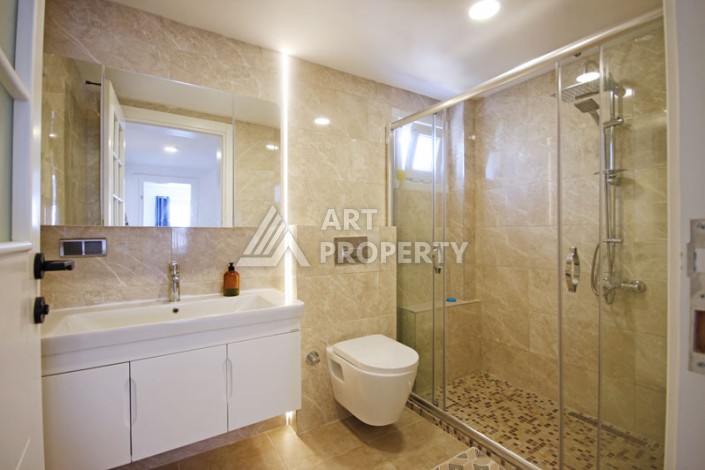 Просторная вилла 4+1 в Демирташе, в 500 метрах от моря - Ракурс 27