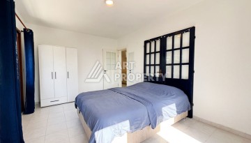 Просторная вилла 4+1 в Демирташе, в 500 метрах от моря - Ракурс 33