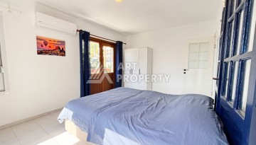 Просторная вилла 4+1 в Демирташе, в 500 метрах от моря - Ракурс 34