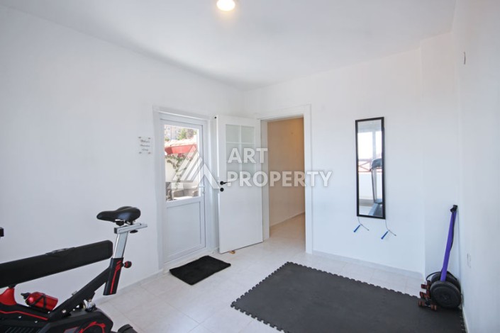 Просторная вилла 4+1 в Демирташе, в 500 метрах от моря - Ракурс 39