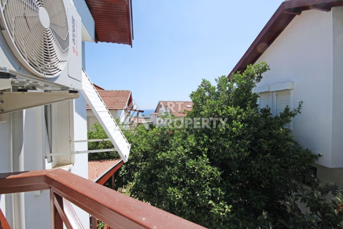 Просторная вилла 4+1 в Демирташе, в 500 метрах от моря - Ракурс 43