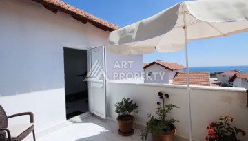 Просторная вилла 4+1 в Демирташе, в 500 метрах от моря - Ракурс 45