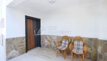 Просторная вилла 4+1 в Демирташе, в 500 метрах от моря - Ракурс 46