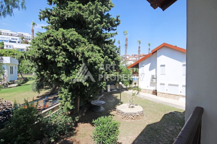 Просторная вилла 4+1 в Демирташе, в 500 метрах от моря - Ракурс 50