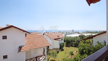 Просторная вилла 4+1 в Демирташе, в 500 метрах от моря - Ракурс 55