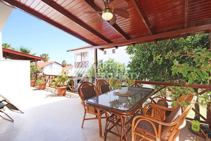 Просторная вилла 4+1 в Демирташе, в 500 метрах от моря - Ракурс 60