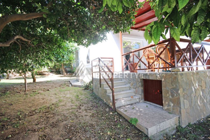 Просторная вилла 4+1 в Демирташе, в 500 метрах от моря - Ракурс 62