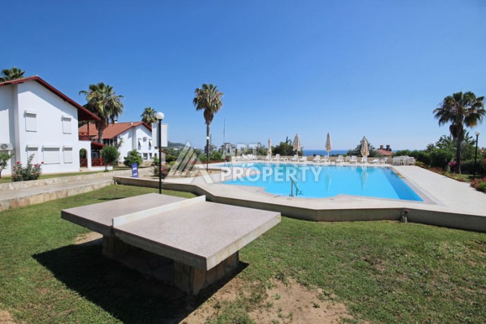 Просторная вилла 4+1 в Демирташе, в 500 метрах от моря - Ракурс 67