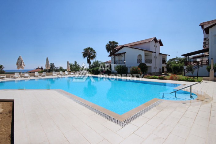 Просторная вилла 4+1 в Демирташе, в 500 метрах от моря - Ракурс 70