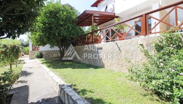 Просторная вилла 4+1 в Демирташе, в 500 метрах от моря - Ракурс 74