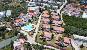 Просторная вилла 4+1 в Демирташе, в 500 метрах от моря - Ракурс 75