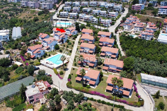 Просторная вилла 4+1 в Демирташе, в 500 метрах от моря - Ракурс 74