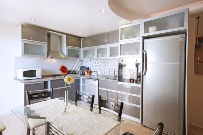 Меблированный пентхаус 4+1 в Махмутларе, 180 кв.м. - Ракурс 4