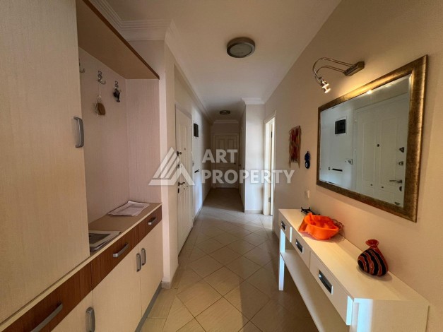 Просторная квартира 2+1 в районе Оба, подходящая для получения ВНЖ в Турции - Ракурс 13