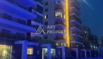 Светлая квартира 2+1 с гарантированным ВНЖ в районе Тосмур, 300 м до моря - Ракурс 5