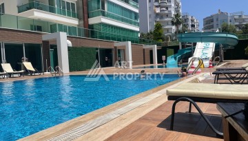 Светлая квартира 2+1 с гарантированным ВНЖ в районе Тосмур, 300 м до моря - Ракурс 13