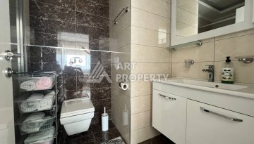 Светлая квартира 2+1 с гарантированным ВНЖ в районе Тосмур, 300 м до моря - Ракурс 32