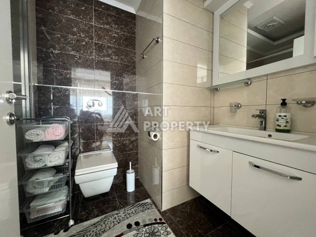 Светлая квартира 2+1 с гарантированным ВНЖ в районе Тосмур, 300 м до моря - Ракурс 31