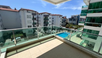 Светлая квартира 2+1 с гарантированным ВНЖ в районе Тосмур, 300 м до моря - Ракурс 45