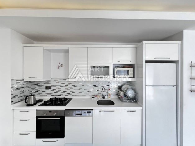 Светлая квартира 2+1 с гарантированным ВНЖ в районе Тосмур, 300 м до моря - Ракурс 56