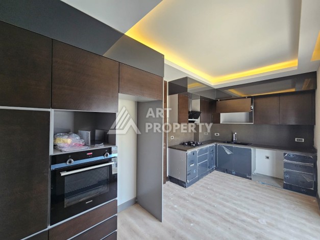 Просторная квартира 3+1 в новом доме в Газипаше рядом с морем и аэропортом - Ракурс 0