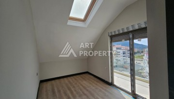 Просторная квартира 3+1 в новом доме в Газипаше рядом с морем и аэропортом - Ракурс 2