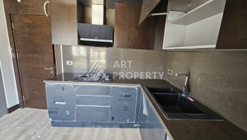 Просторная квартира 3+1 в новом доме в Газипаше рядом с морем и аэропортом - Ракурс 8