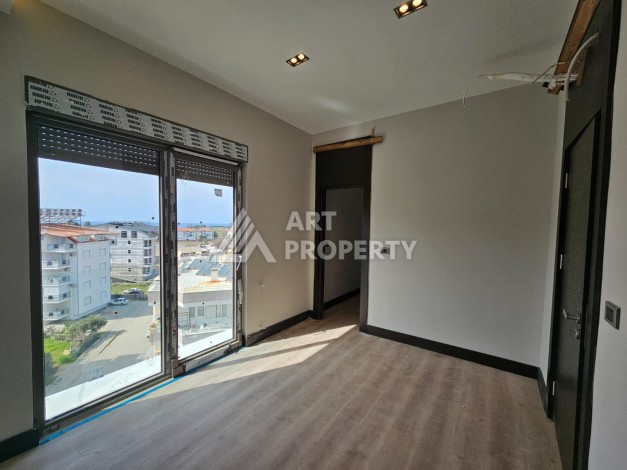 Просторная квартира 3+1 в новом доме в Газипаше рядом с морем и аэропортом - Ракурс 8