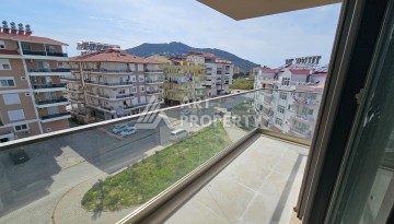 Просторная квартира 3+1 в новом доме в Газипаше рядом с морем и аэропортом - Ракурс 18