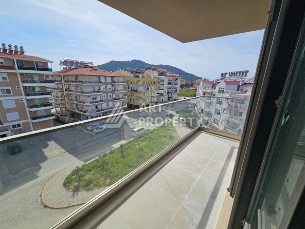 Просторная квартира 3+1 в новом доме в Газипаше рядом с морем и аэропортом - Ракурс 17